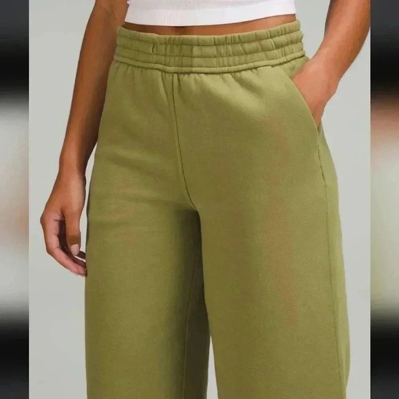 Lululemon Loungeful High-Rise Wide Leg Crop Bronze Green - Picture 4 of 8